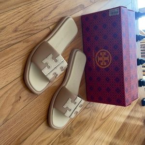 Tory Burch women’s slides size 8
